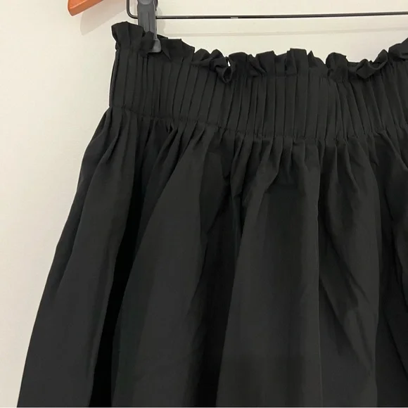 Marceille Adelaide Pleated Black Skirt - Picture 4 of 10